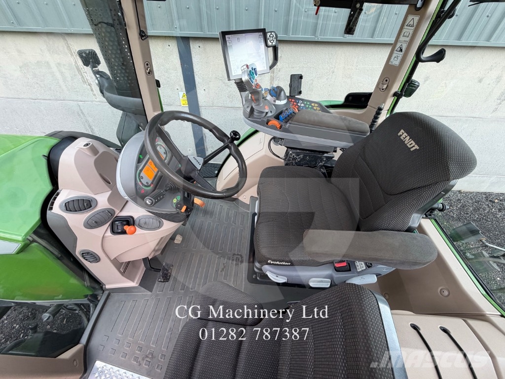 Fendt 724 Profi Plus Трактори