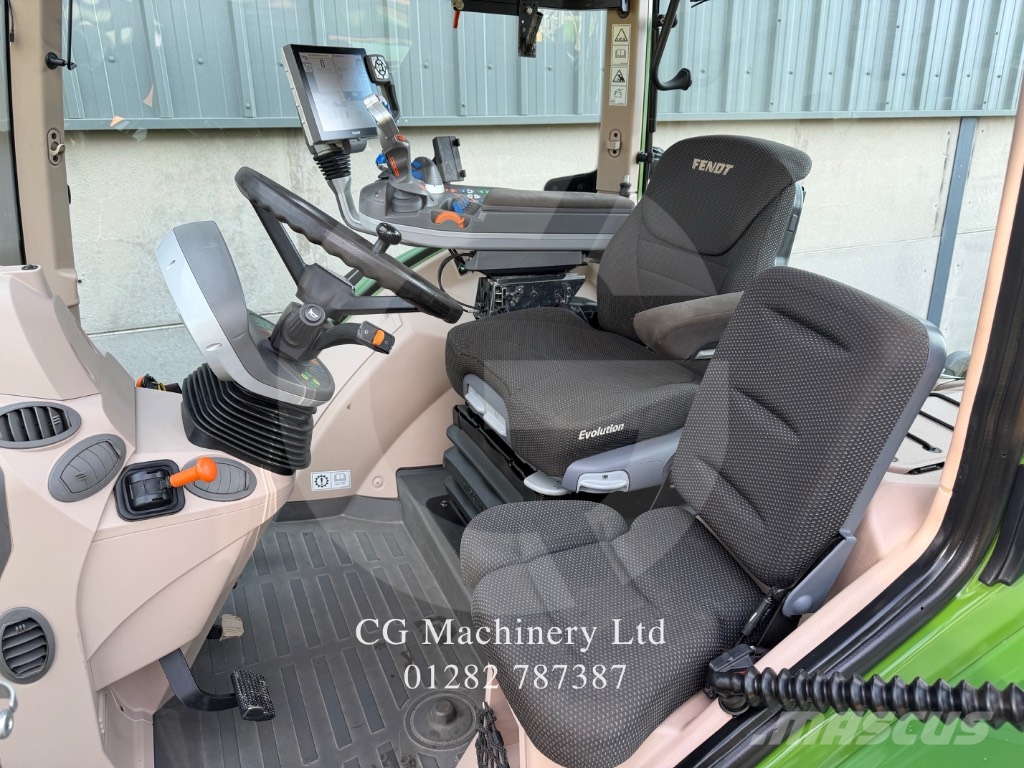 Fendt 724 Profi Plus Трактори