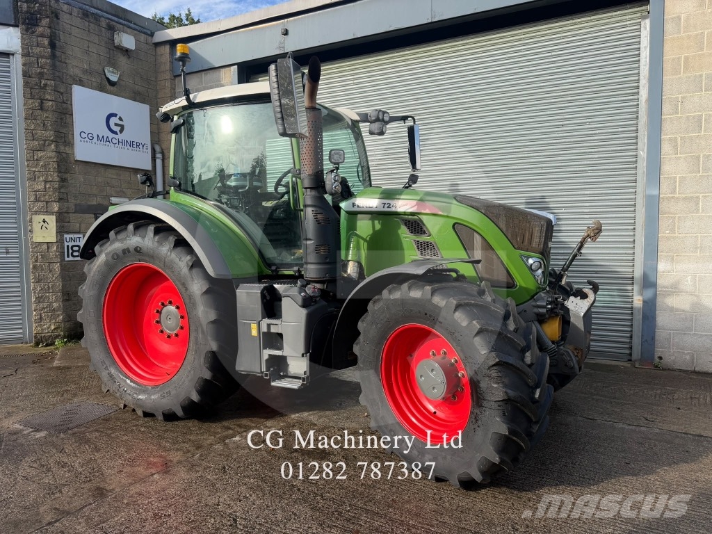 Fendt 724 Profi Plus الجرارات