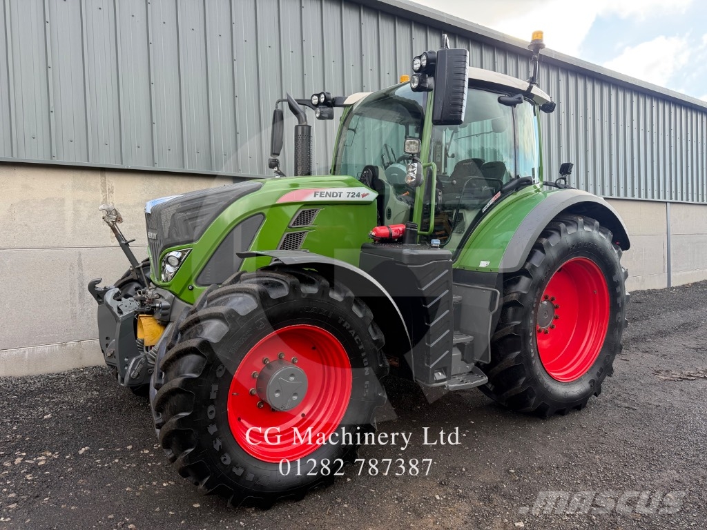 Fendt 724 Profi Plus Трактори