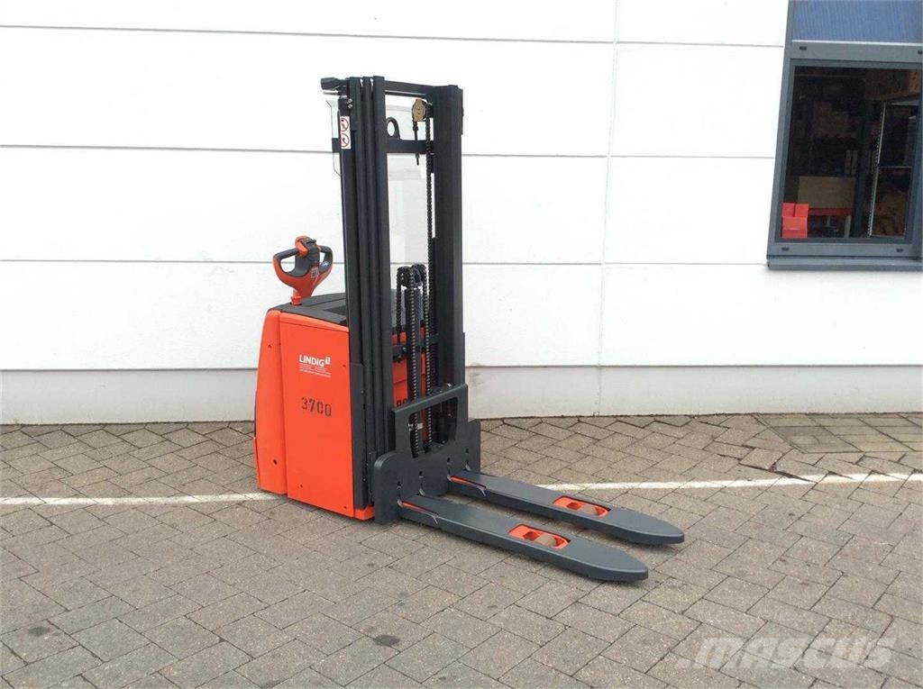 Linde L14 Παλετοφόρα πεζού χειριστή με ιστό