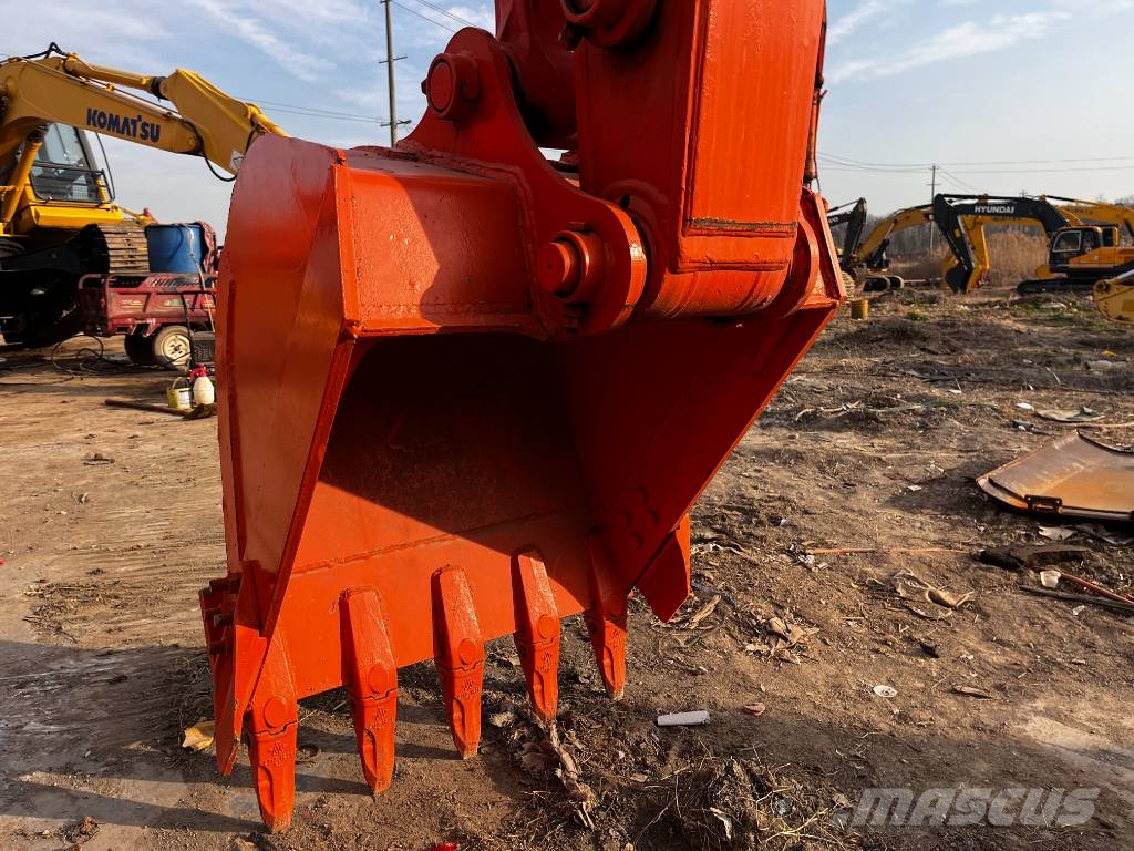Hitachi ZX 130-5A Lánctalpas kotrók