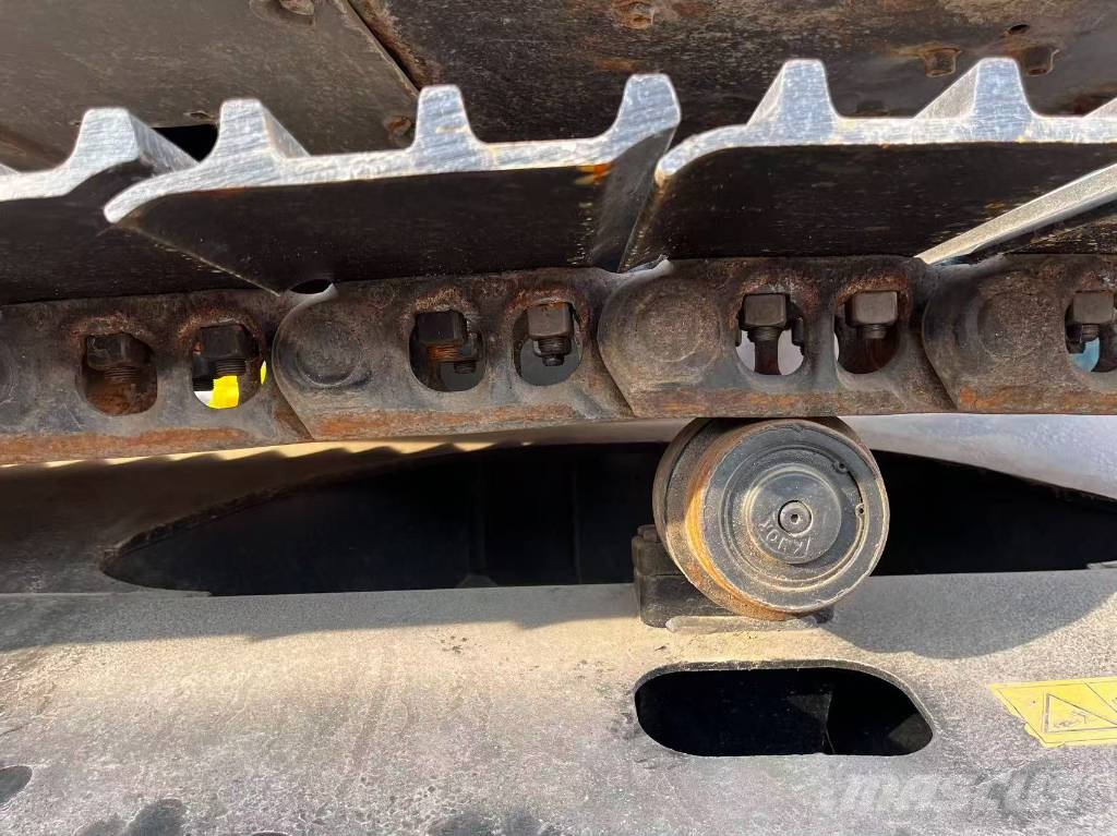 Hitachi ZX 130-5A Lánctalpas kotrók