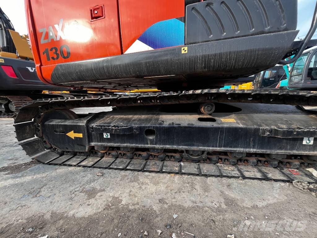 Hitachi ZX 130-5A Lánctalpas kotrók
