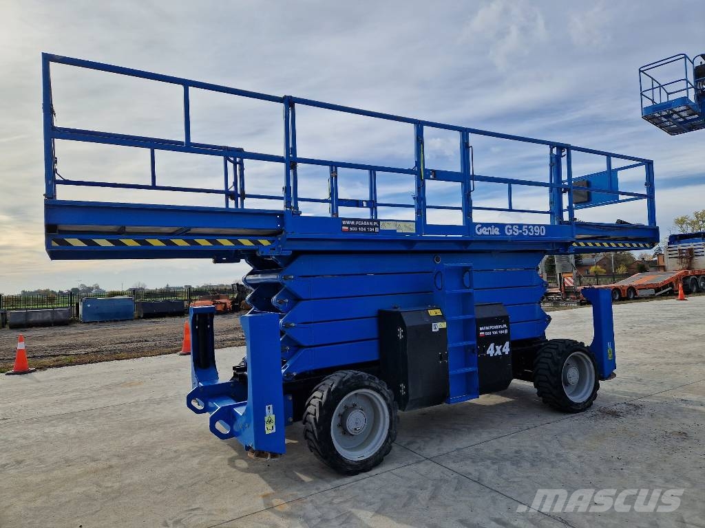 Genie GS 5390 M525 Šķerveida pacēlāji