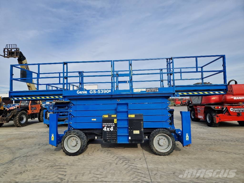 Genie GS 5390 M525 Šķerveida pacēlāji