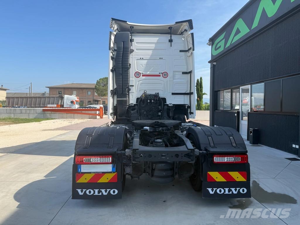 Volvo FH13.500 Globetrotter I-Save VEB-Plus وحدات الجر
