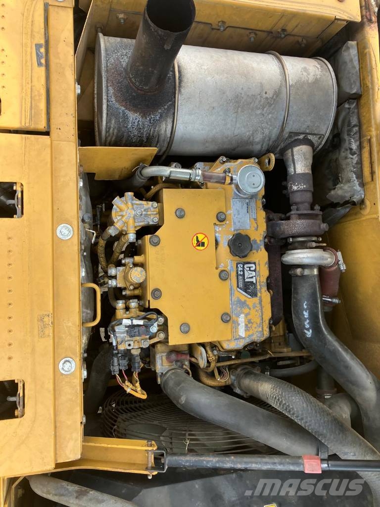 CAT 319 D L Escavatori cingolati