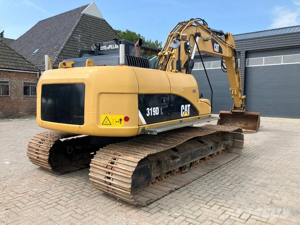 CAT 319 D L Escavatori cingolati
