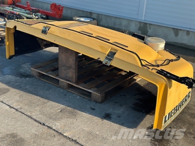 Liebherr A 314 OSŁONA SILNIKA Chasís