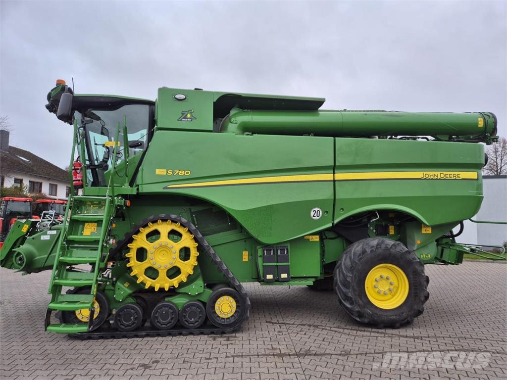 John Deere S780 Raupe ProDrive ohne SW Mietitrebbiatrici
