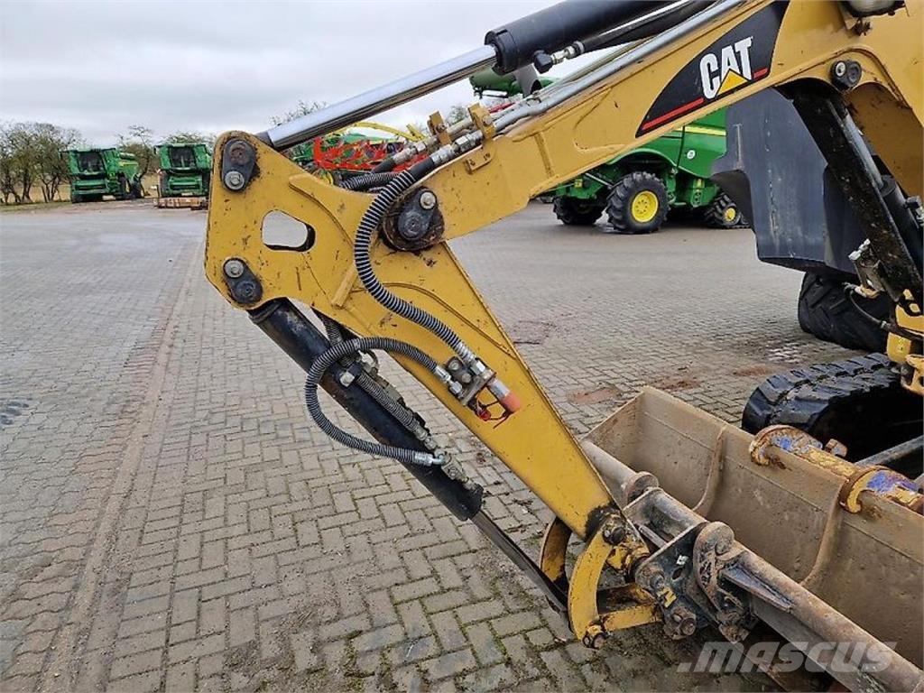 CAT 304C Minibagger < 7t