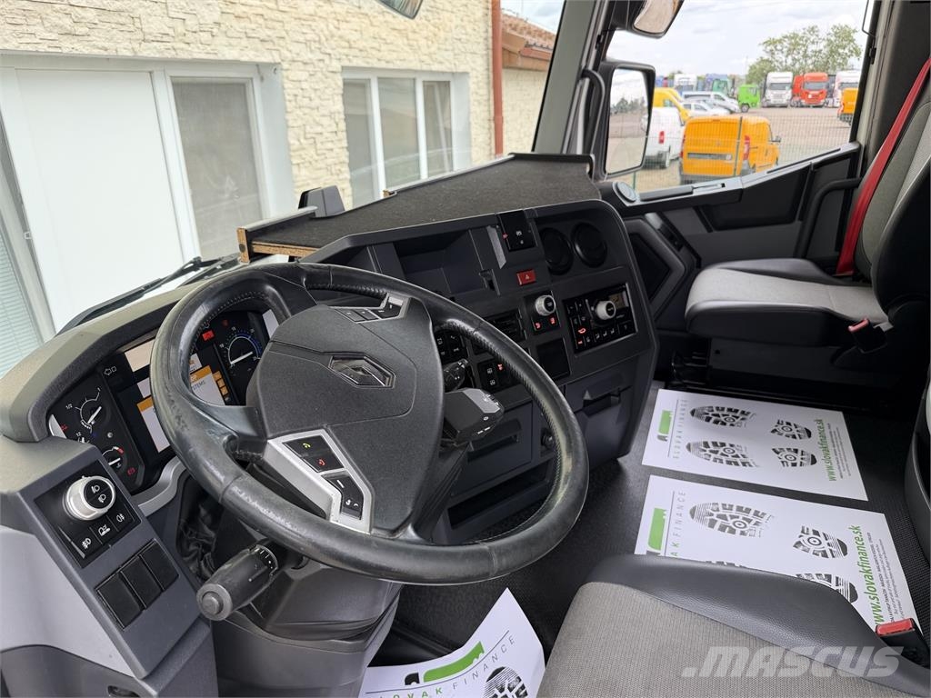 Renault T VIN 428 Trekkers