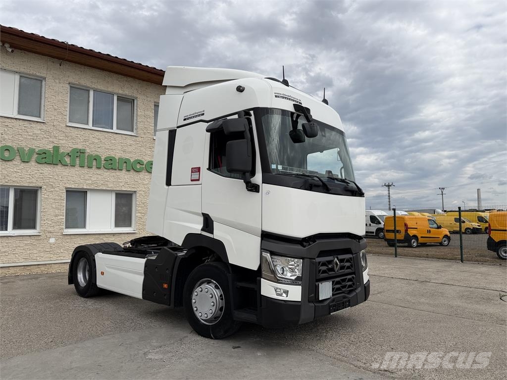 Renault T VIN 428 Trekkers