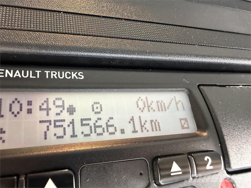 Renault T VIN 428 Trekkers