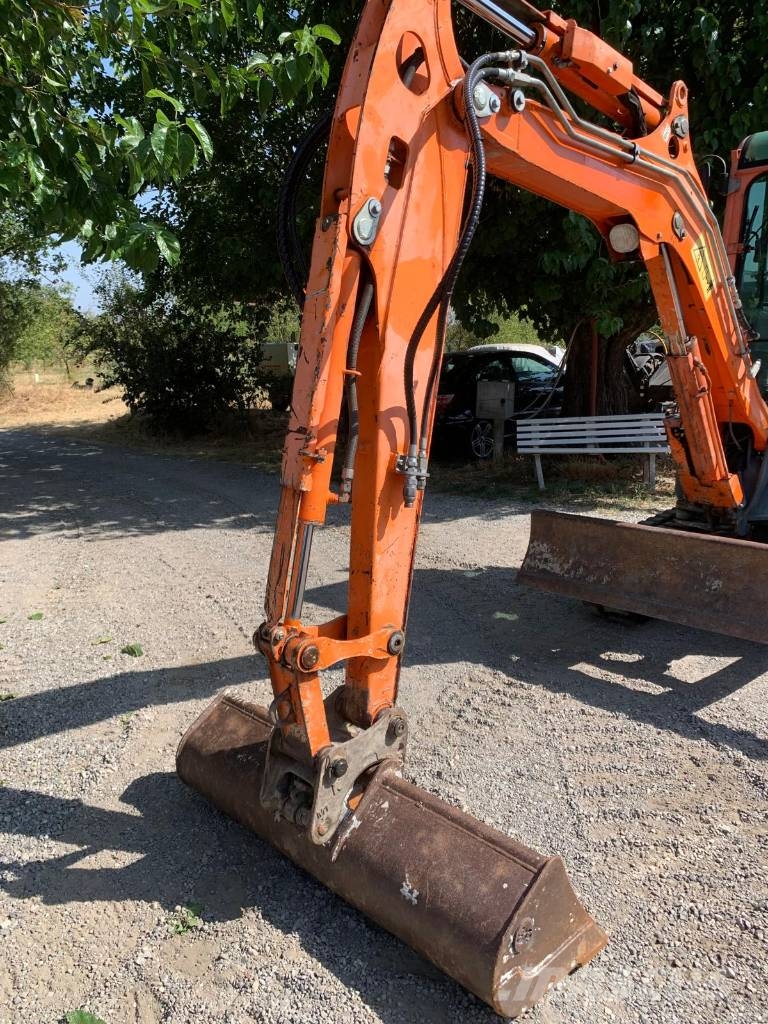 Yanmar Vio 38 حفارات صغيرة أقل من 7 طن (حفارات صغيرة)