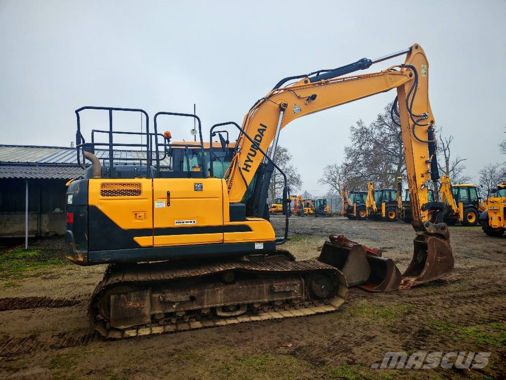 Hyundai HX140L C Excavadoras sobre orugas