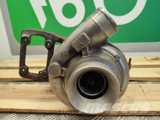 CLAAS Axion 810 (12761013064G) turbocharger Dzinēji