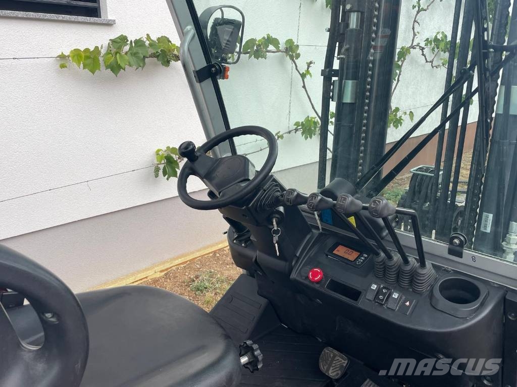 Baoli KBE25 TRIPLEX - ZAPRTA KABINA Elektriskie autoiekrāvēji