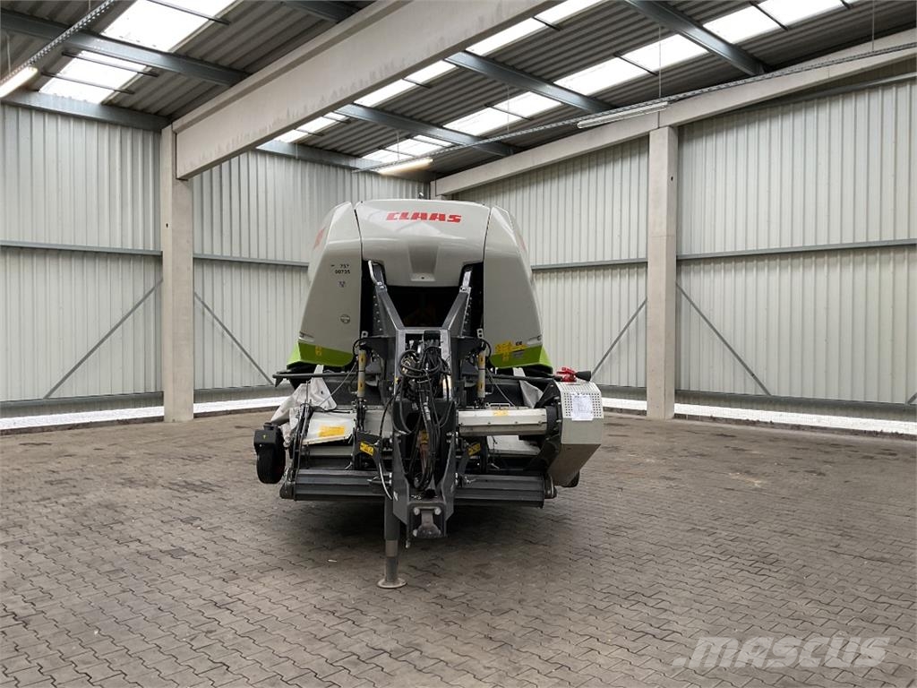 CLAAS Quadrant 3300 FC Presse quadre