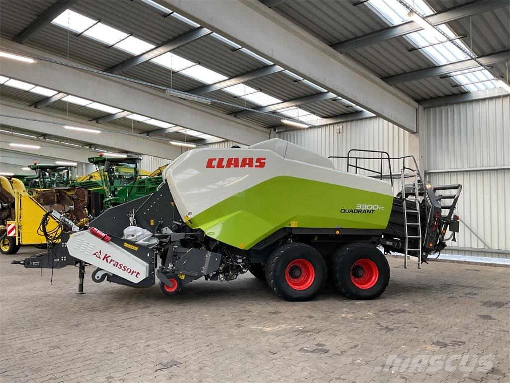 CLAAS Quadrant 3300 FC محزمات مربعة