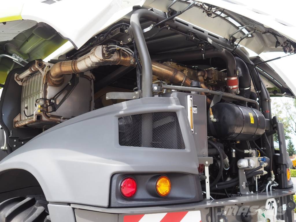 CLAAS Jaguar 850 Самоходни фуражири