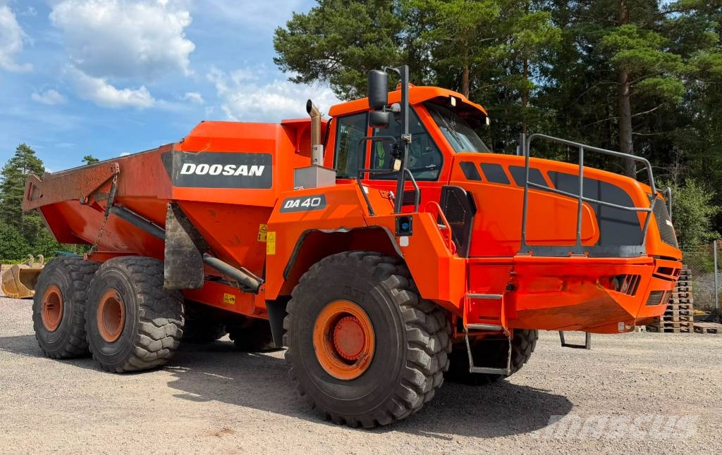 Doosan DA 40 ساحبات مفصلية