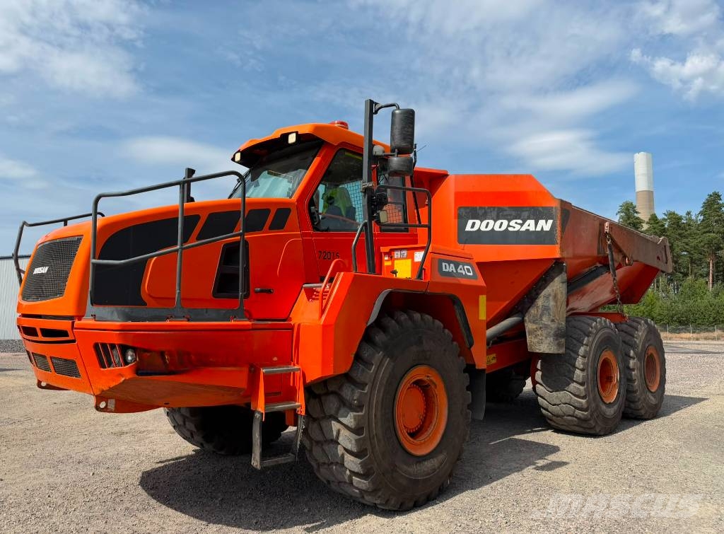 Doosan DA 40 ساحبات مفصلية