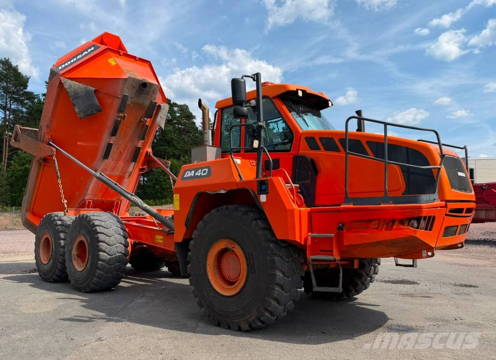 Doosan DA 40 ساحبات مفصلية
