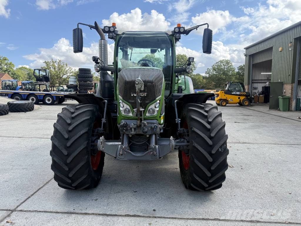Fendt 720 Profi الجرارات