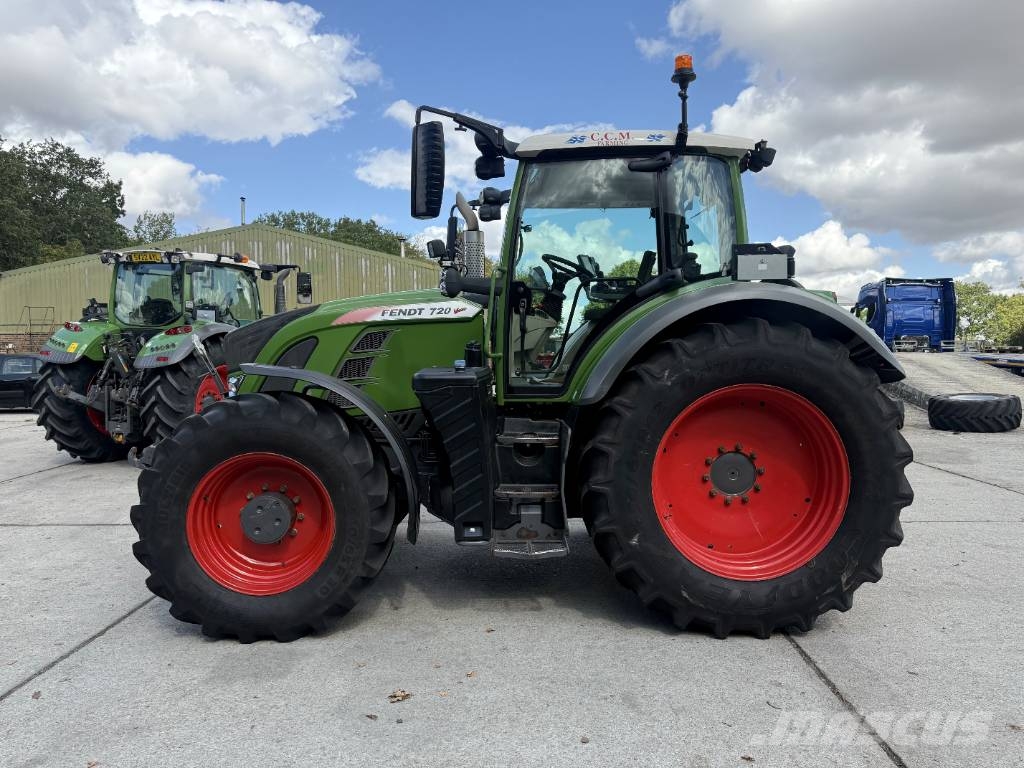 Fendt 720 Profi الجرارات