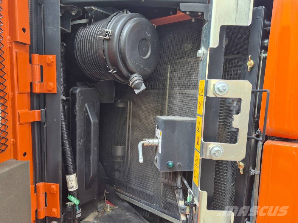 Hitachi ZX 85 US B-6 Midibagger 7t - 12t