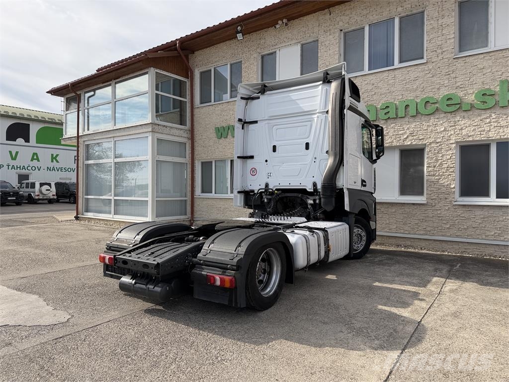 Mercedes-Benz Actros VIN 805 وحدات الجر