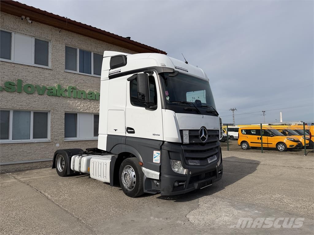 Mercedes-Benz Actros VIN 805 وحدات الجر
