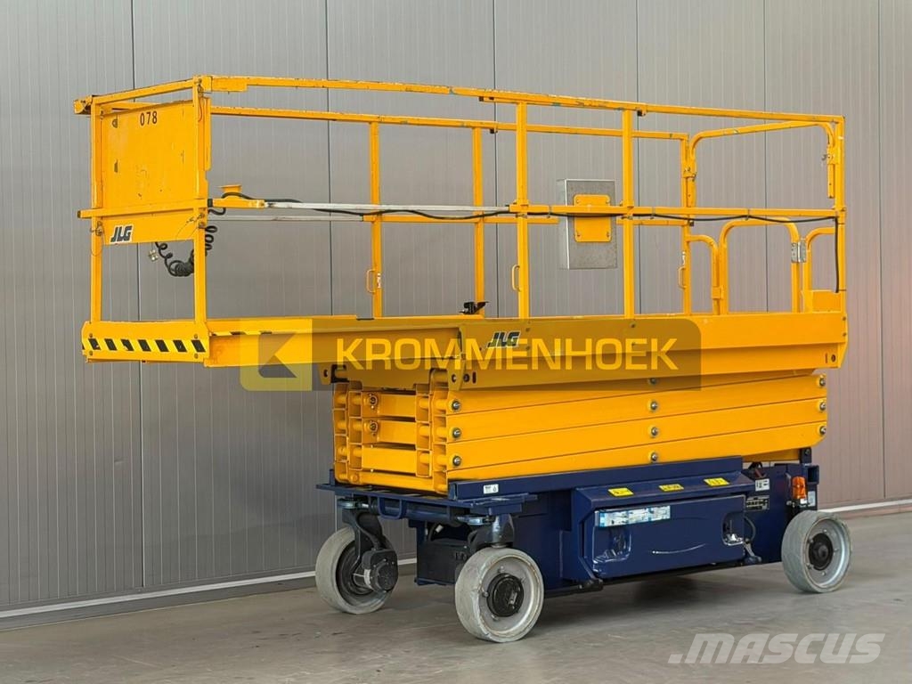 JLG 3246 ES Scissor lifts