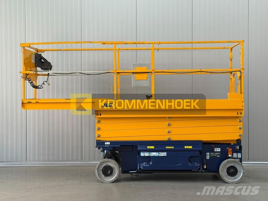 JLG 3246 ES Scissor lifts