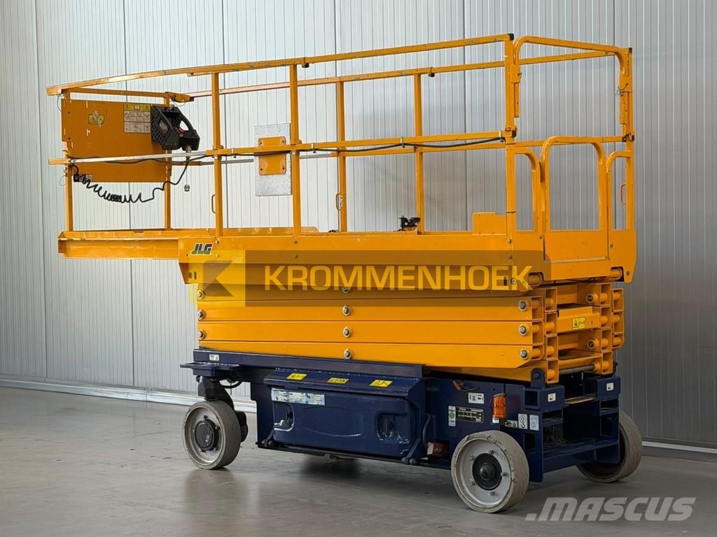 JLG 3246 ES Scissor lifts