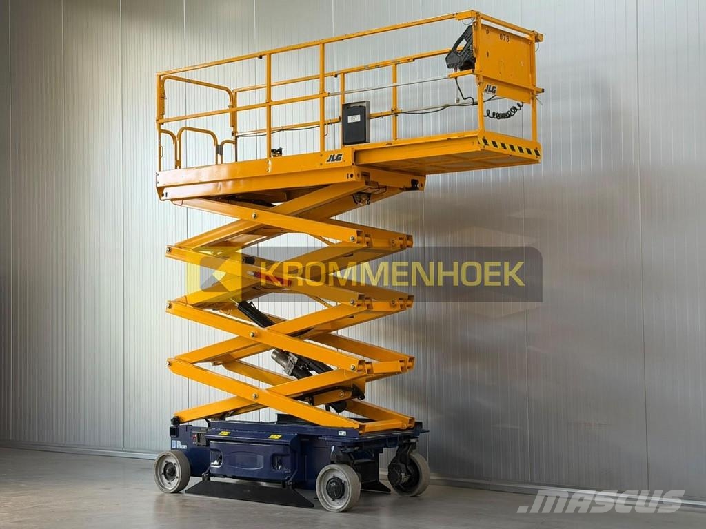 JLG 3246 ES Scissor lifts