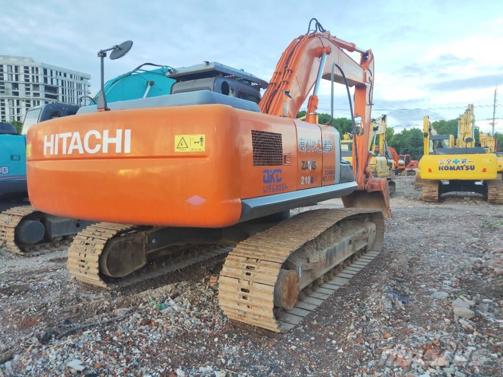 Hitachi ZX 210 履帶式 挖土機/掘鑿機/挖掘機