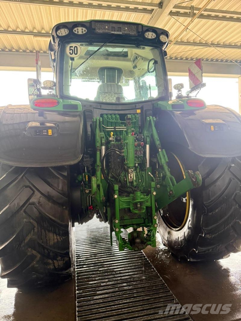 John Deere 6215R Tratores Agrícolas usados