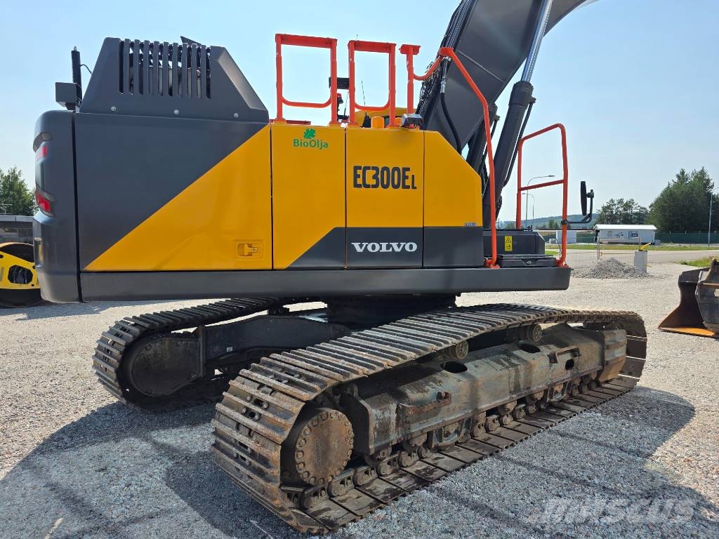 Volvo EC 300 EL Säljes/For Sale حفارات زحافة