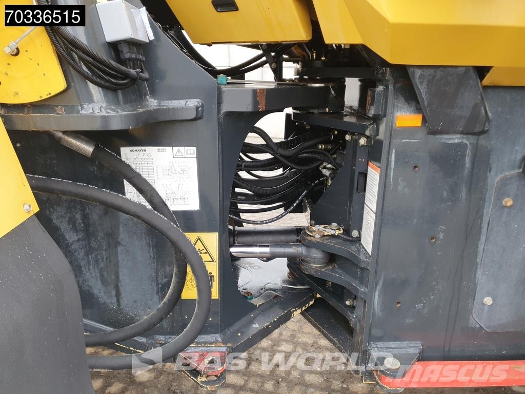 Komatsu WA470 -6 Kolesni nakladalci
