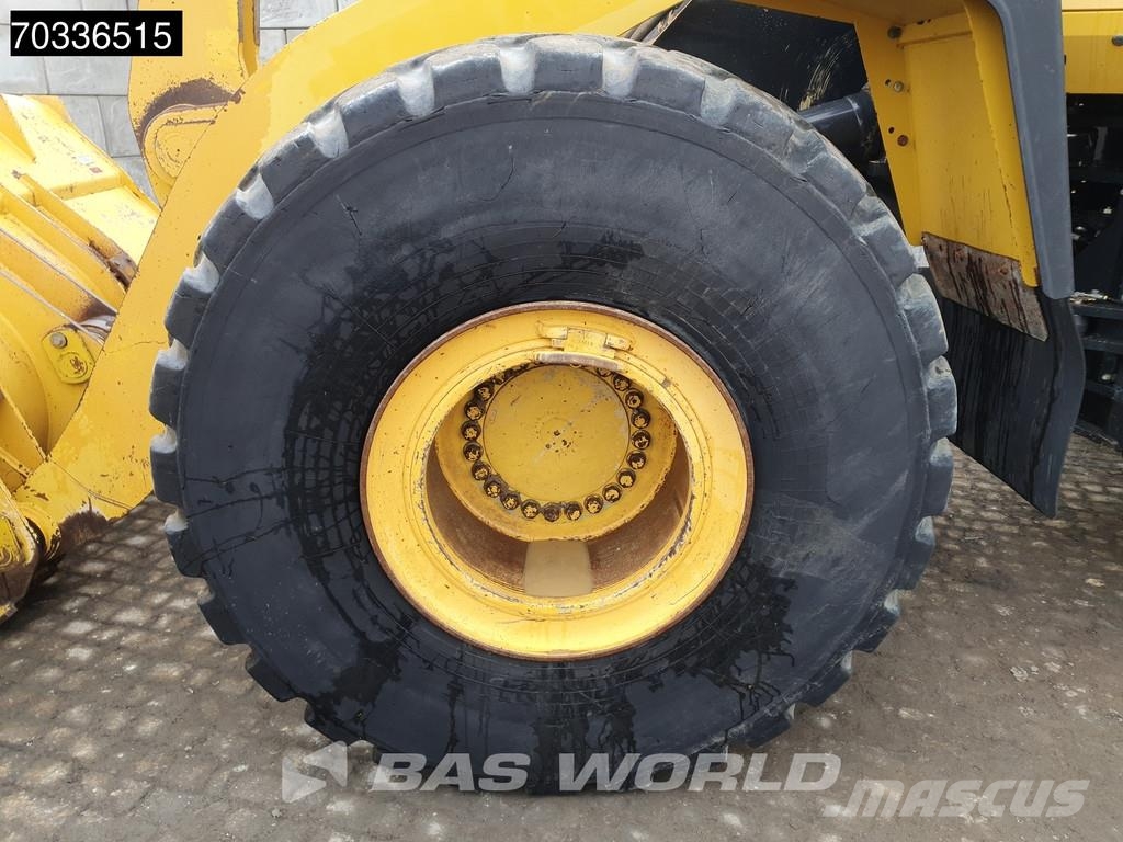 Komatsu WA470 -6 Kolesni nakladalci