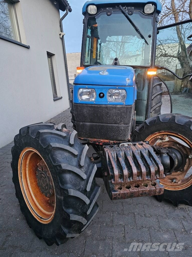 New Holland TN 85 F A Traktorer