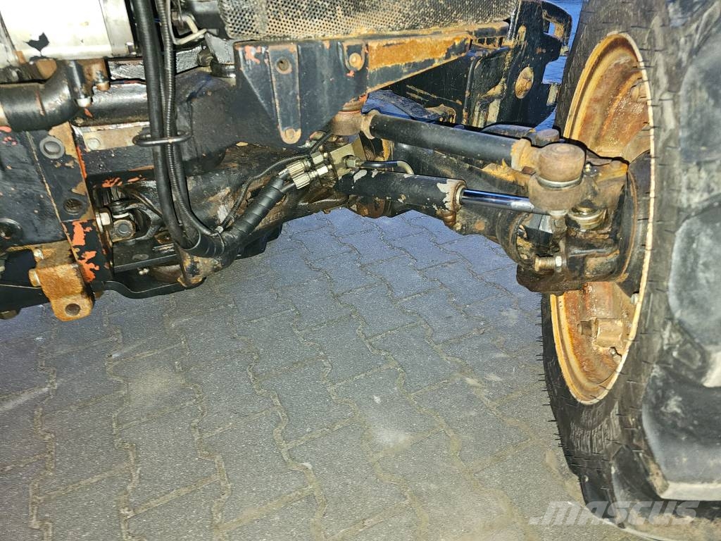 New Holland TN 85 F A Traktorer