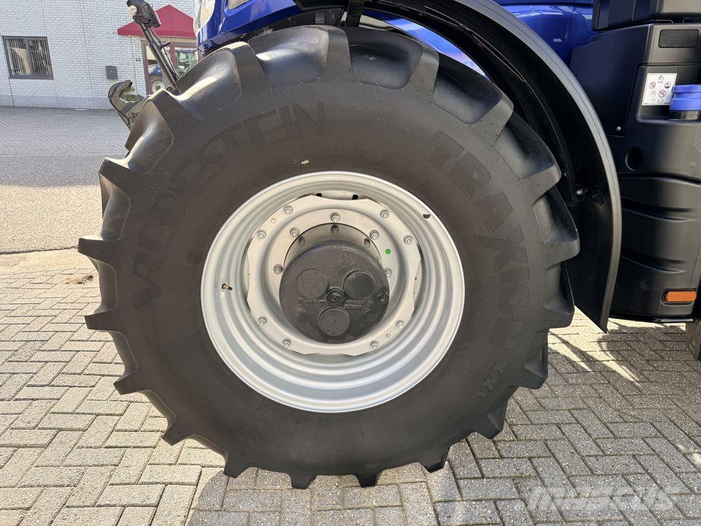 New Holland T7.245AC BP New Gen Demo Traktorit