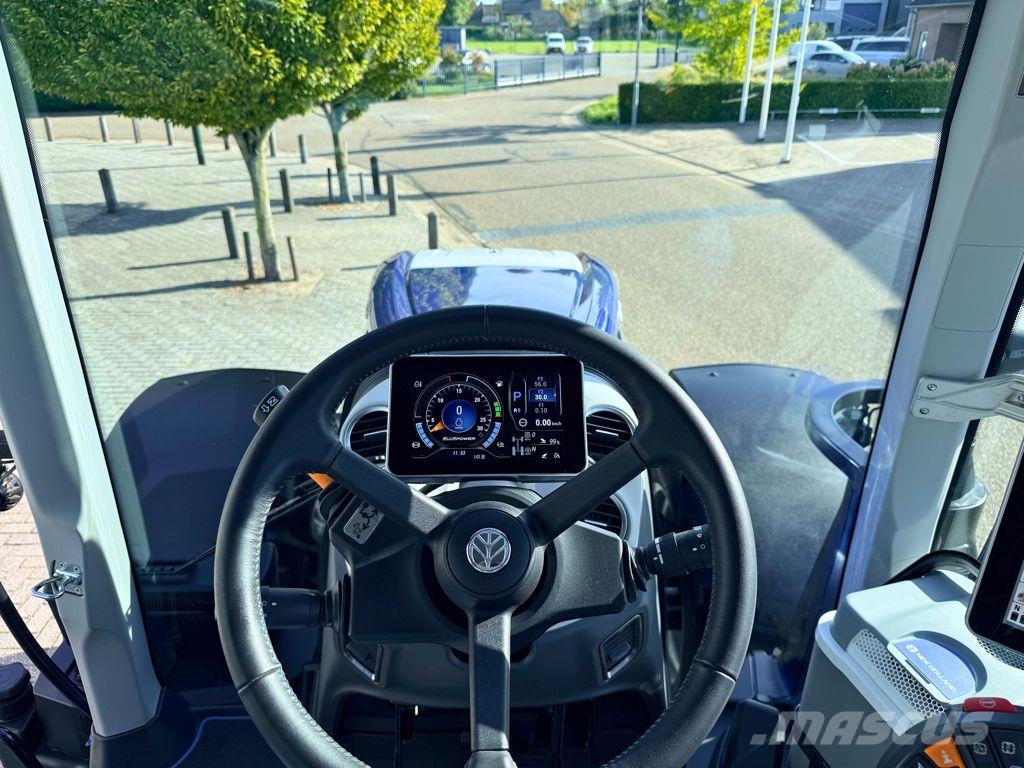 New Holland T7.245AC BP New Gen Demo Traktorit