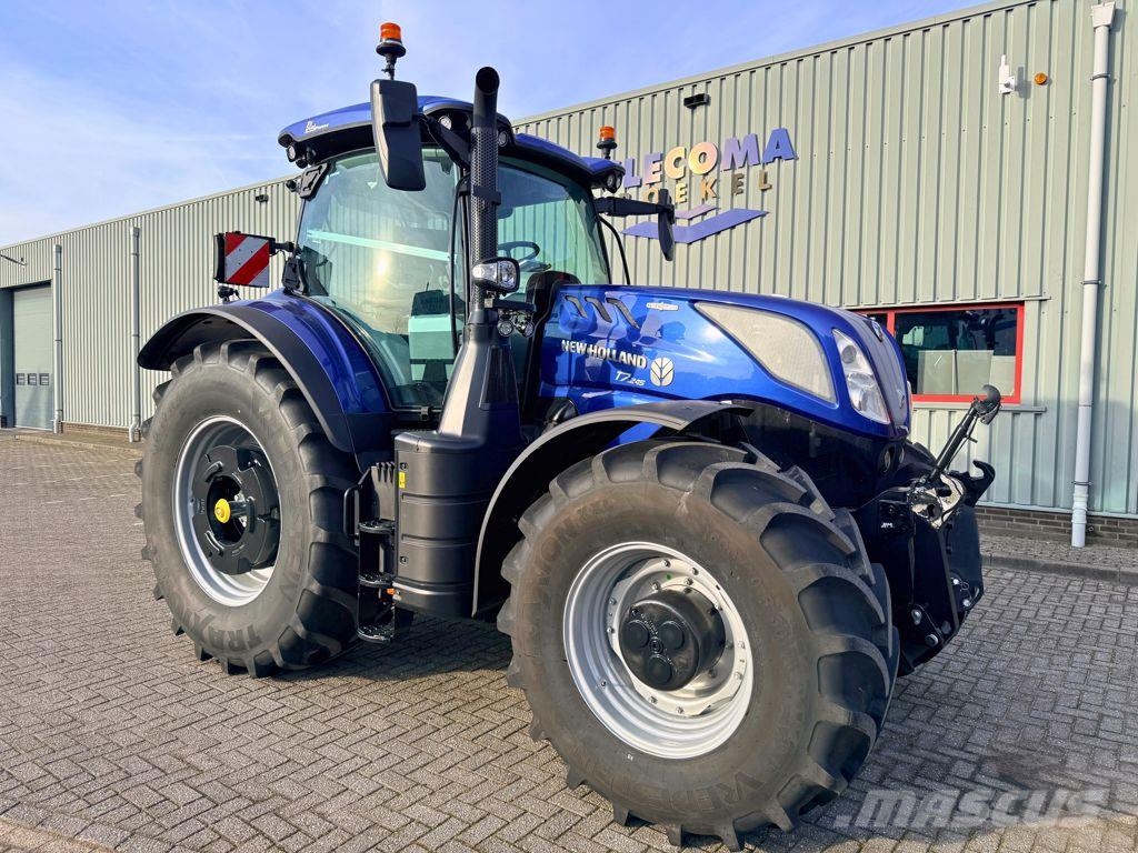 New Holland T7.245AC New Gen Blue Power الجرارات