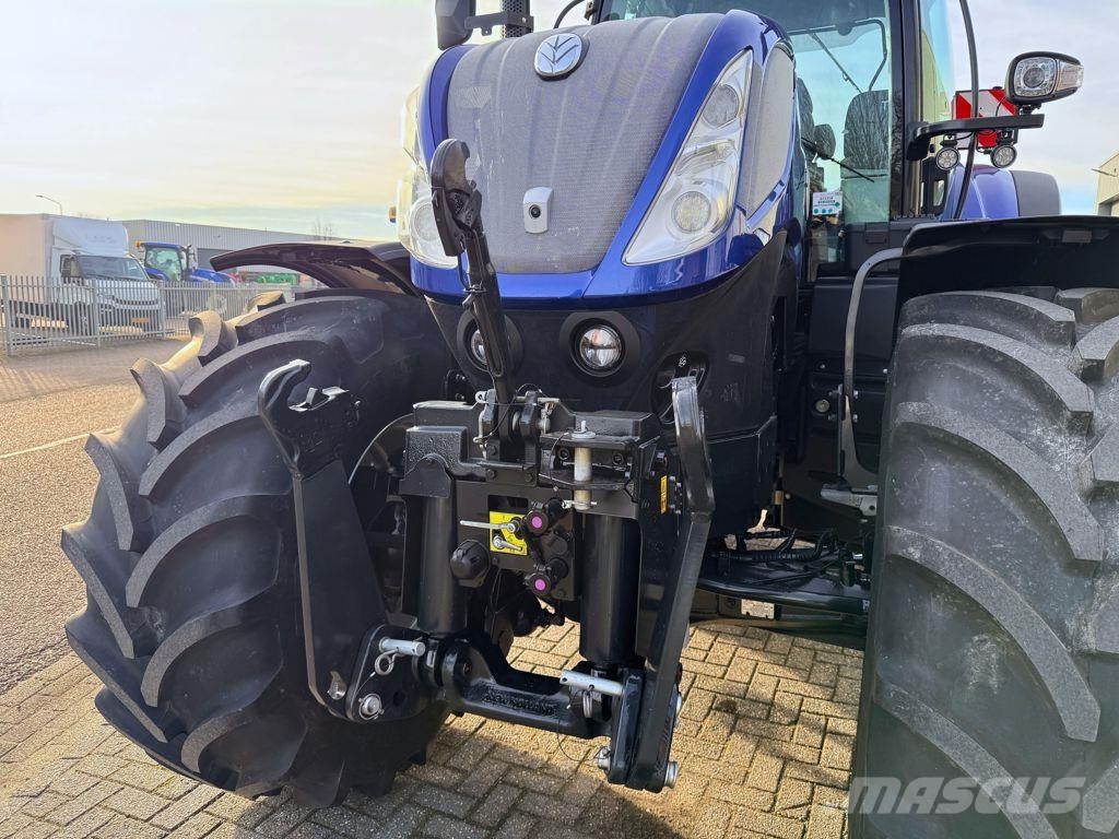 New Holland T7.245AC New Gen Blue Power الجرارات