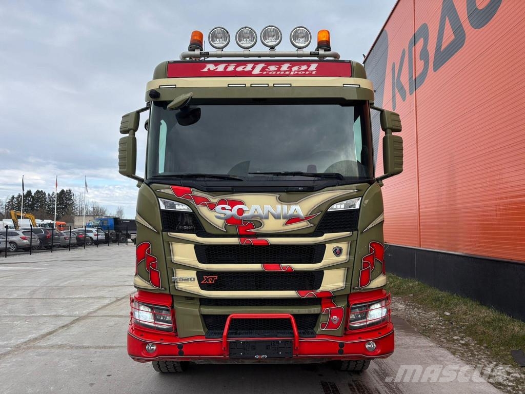 Scania R 520 8x4 RETARDER / FULL STEEL / BOX L=5565 mm Kiperi kamioni